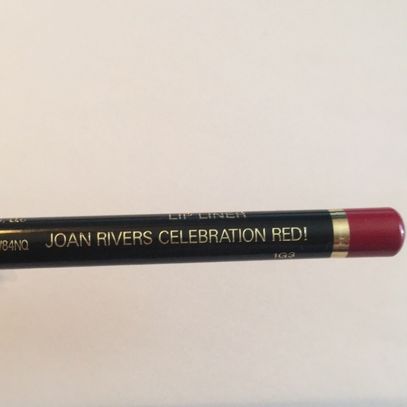 Joan Rivers lip liner “celebration Red!” .04 oz - Picture 1 of 6